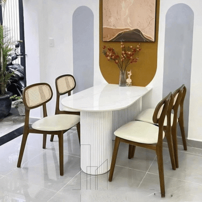 Bàn ăn gỗ tần bì 1m4 + 4 ghế tựa mây BA184